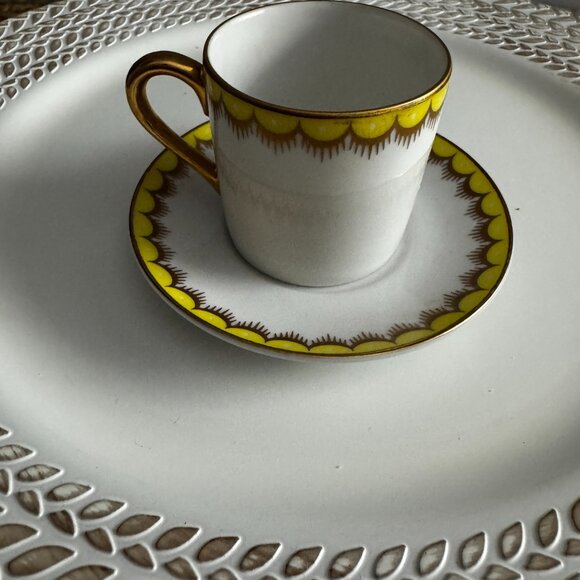 Fitz and Floyd Vintage Antique China Yellow Espresso Size Teacup and Saucer Set - Picture 5 of 5